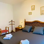Mar Holiday Home