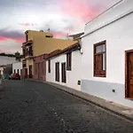 Casita Tradicional Canaria En Garachico - Sanroquito18