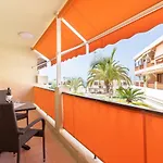 Close To Playa Las Vistas With Pool And Parking