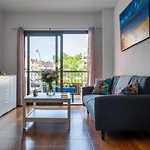 Spacious 3 Bedroom Apartment In Puerto De Santiago. Walk To The Beach. Fast Wifi, Netflix, Workstation.