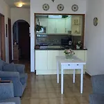 Edificio Primavera,Los Cristianos
