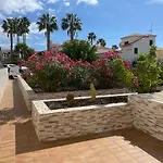 The Palms 2 Bed Duplex With Pool View