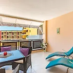 Aircon Lovely 2 Bedroom Apartment Close To Ocean