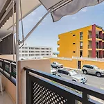 Aircon Lovely 2 Bedroom Apartment Close To Ocean