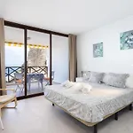 Playa De La Arena Holiday Home By Sunkeyrents