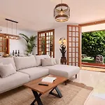 Karat Villa Fernanda