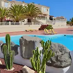 Villa Wendy Family Ocean View House