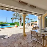Luxury villa El Duque Ocean View