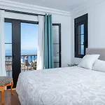 Casa Mira