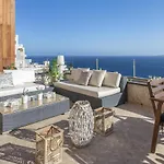 Home2Book Breathtaking Atlantic Views Apartment