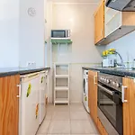 1-Bedroom Apartment With Panoramic Ocean View Ph13