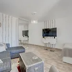 Park Santiago 2 Luxury Studio 8