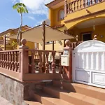 LUXURY VILLA WITH PRIVATE POOL, Playa del Duque