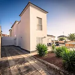 Villa Madronal Tenerife South