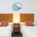 Home2Book Design & Breathtaking Sea Views El Poris