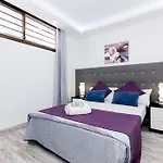 Summerland Charming Apartment