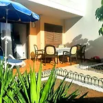Elegant Style 3-Bedroom Brand New Apartment