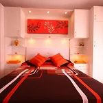 Fabulous Two Bedroom Apartment Near Las Vistas Beach In Los Cristianos