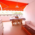 Fabulous Two Bedroom Apartment Near Las Vistas Beach In Los Cristianos