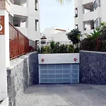 Agora 2-2 DELUXE 1B