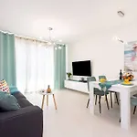 Amazing Brand New Apartment In Santa Cruz