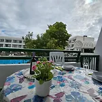 Casa Palmera 3 Only 150 Metres To The Beach, Heated Pool, Wifi, Sat-Tv, Balcony