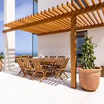 Serenity Villa On The Cliff With Climatized Pool