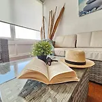 Holidays Beach & Pool ,Aircond , Las Americas