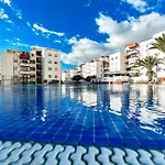 Apartamento Con Piscina En Costa Adeje