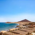 El Medano Center - Close To The Beach !