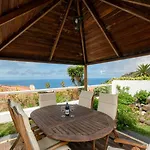 Fantastic Home With Amazing Sea Views