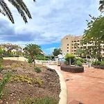 Bonito Estudio En Los Cristianos En Complejo Con Piscina Y Cerca De Playa