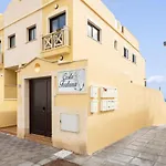 Live Faro Poris House With Beautiful Sea Views