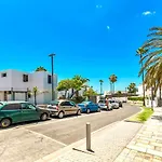 Apartment Near Playa De Las Americas With Wifi And Pool, Tenerife Sur