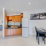 Wonderful Apartment With A Sea View, Wifi, Pool