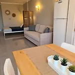 Country Chic Studio