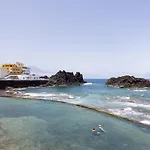 La Fula Beach Rooms
