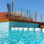#Seaparaiso# Heated Pool,Private Parking,Fast Wifi