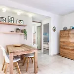 Adjona 2-2 Penthouse Sea View & Jacuzzi 2B