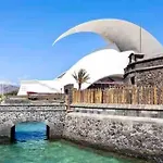 Atico Centro De Sc, Vistas, Aire Acondicionado!!!