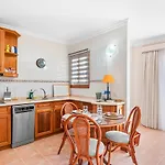 Apartment Rosa