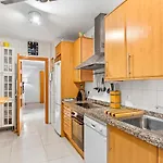 Luxury Flat In Skyscraper