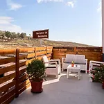 La Casa Del Barranco