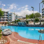 Isla Verde Studio Apartment Green Park