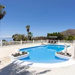 Villa Las Flores