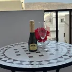 Tenerife Island Oasis Apartment