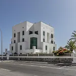 Eden Rentals Oceanfront Hideaway