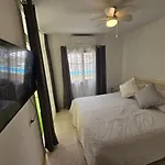 Fayser 108 Beachfront With Direct Pool Access From Terrace