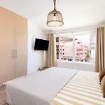 Design House 150M From Las Vistas Beach