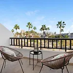 Parque Santiago 2 Luxury Apartment